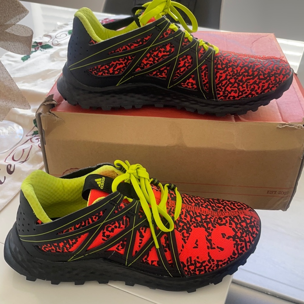 Adidas Bounce